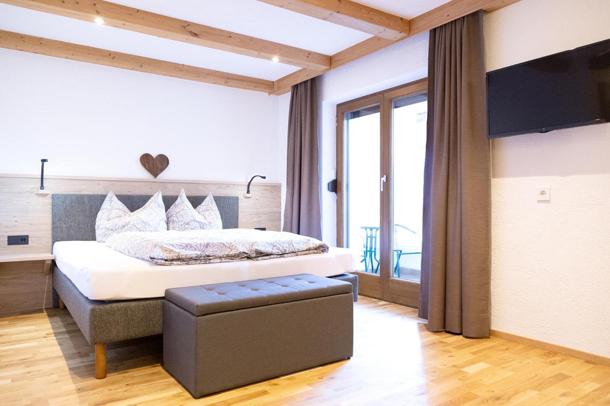 Haus Steinbock Panzió Neustift im Stubaital Kültér fotó